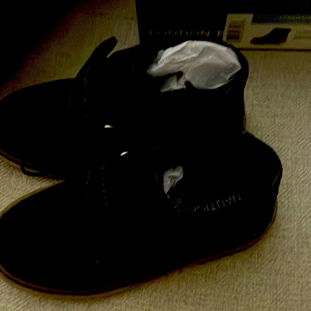 Brand new never wore blue nautical boot, tags still on